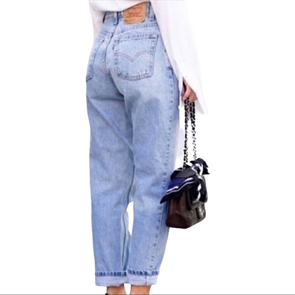 Vintage Levi’s Women’s Relaxed Fit Tapered Leg 950